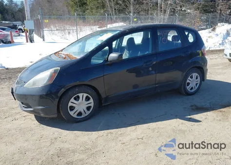 2010 Honda Fit z USA, uszkodzony, nr VIN JHMGE8H23AS011700
